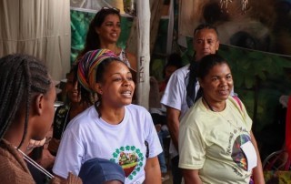 RioOnWatch Shining a Light on Rio de Janeiros Favelas Inspired by the Work of bell hooks * bell hooks books